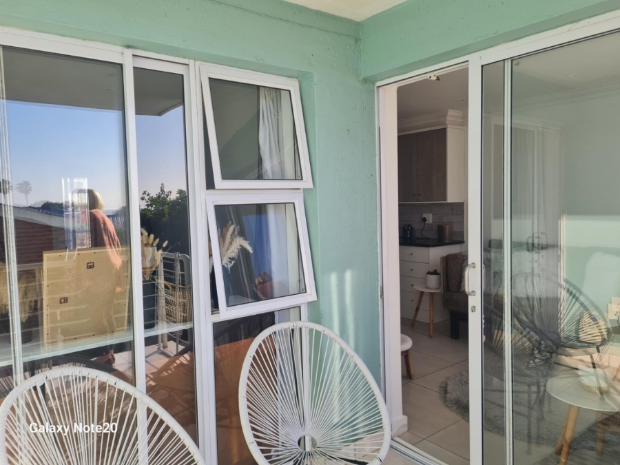 2 Bedroom Property for Sale in Jeffreys Bay Central Eastern Cape